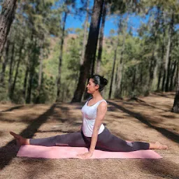 Live-in Yoga studio Himachal Pradesh