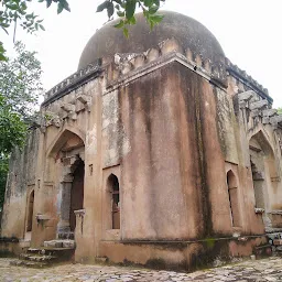Lodi Era Tomb, GK-1