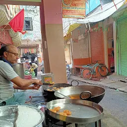 Loknath Jalebi Bhandar