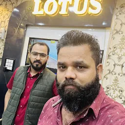 Lotus Men Parlour