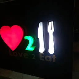 LOVE 2 EAT