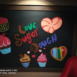Love Sugar & Dough
