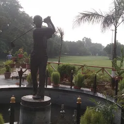 Lucknow Golf Club