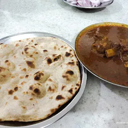 Lucky Mansarovar Dhaba