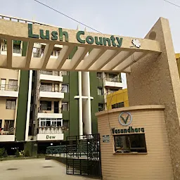 Lush County (Vasundhara) Apartment