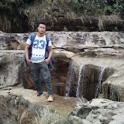 Lyngngai Falls