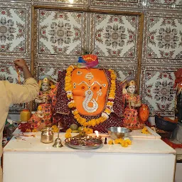 Maa Ahilya Prasad Bhandar & Flower Decorators