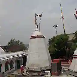 Pujari Maa Vindhyavasini Temple