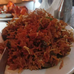 Maadhav Restaurant