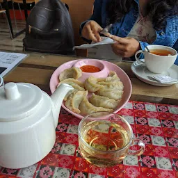 Machhan Tea Bar | Cafe