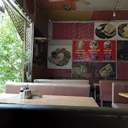 Madhuli Kathiyawadi Garden Restaurant