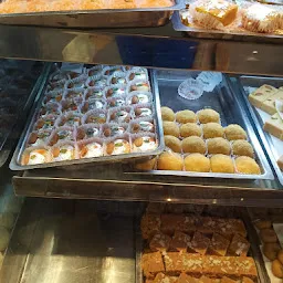 Madhulika Sweets and Savouries, Hirapur