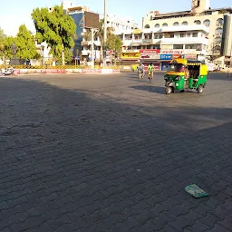 Madhumilan Square