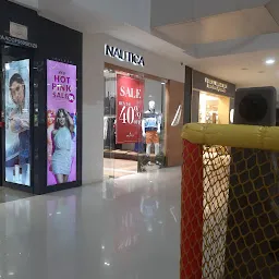 Magneto The Mall