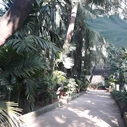 Mahanagar Pallika Park