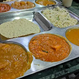 Maharaja Food Center