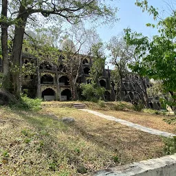 Maharishi Mahesh Yogi's Ashram \