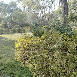 Mahaveer udhyan enter gate