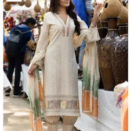 Maheshwari Cloth House - Best Fancy Phulkari & Bridal Suit and Dupatta shop in Amritsar