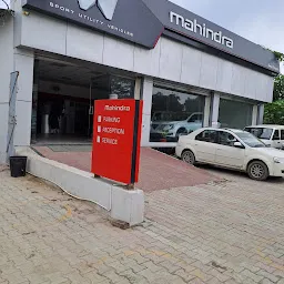 Mahindra Authorised Service Center