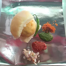 Maitri Vadapav Thane