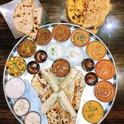 Makkhan's Veg Restaurant