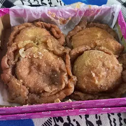 Mamu Puri Sweets