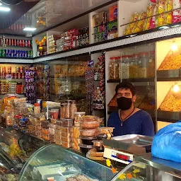 Manmohan Sweets & Farsan Mart