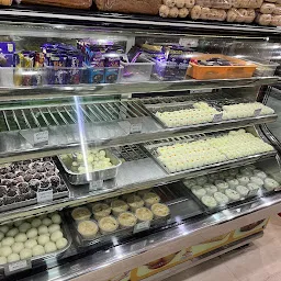 Manmouji Sweets & Bakery