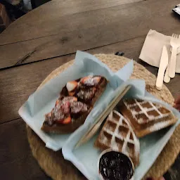 Manny's Waffles