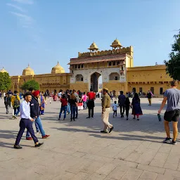 Mantri Market