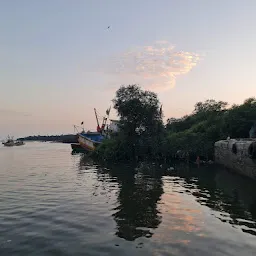 Marve Jetty, Malad west