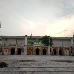 masjid bibi bandi sahiba nayi bazar Balrampur