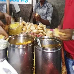 Mastana Dabeli Anand Station Wala