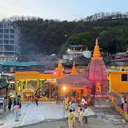Mata Baglamukhi Temple