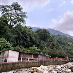 Mata Vaishno Devi Mandir, Atam Nagar