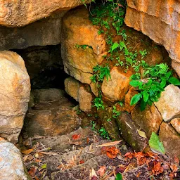 Mawshun Cave