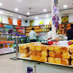 Mayur Sweets & Farshan - Wholesale Sweet Shop | Quality Sweets | Bhakharwadi and Lilo Chevdo | Farsan and Sweet in Vadodara