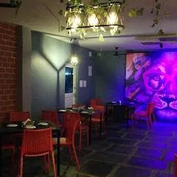 mayuri restaurant & bar