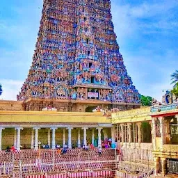 Meenakshi Sundareshwarar Temple