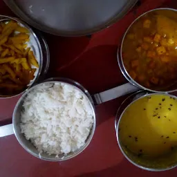 Meenakshi Tiffin And Catering