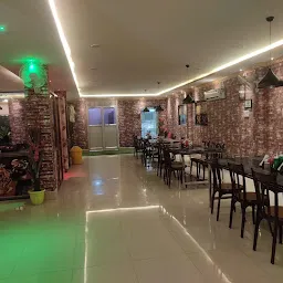 Mehfil Restaurant- A complete Food Destination