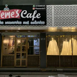 MEME'S CAFE