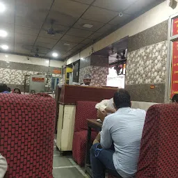 Metro Vaishno Bhojnalaya