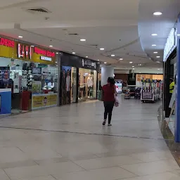 Mi Home - Seasons Mall, Pune