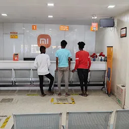 Mi Service Center, Vellore, Tamil Nadu (Radiant)