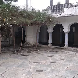 Mian Ke Bagh Ki Masjid