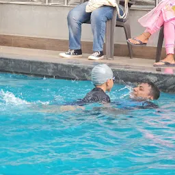 Michael Phelps Swimming at The Sahar Plaza