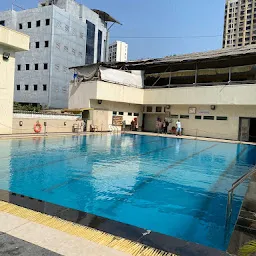 Michael Phelps Swimming at Nitrro Sports & Fitness Center