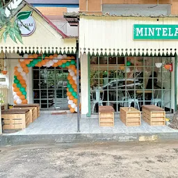 Mintelaa Golf Green